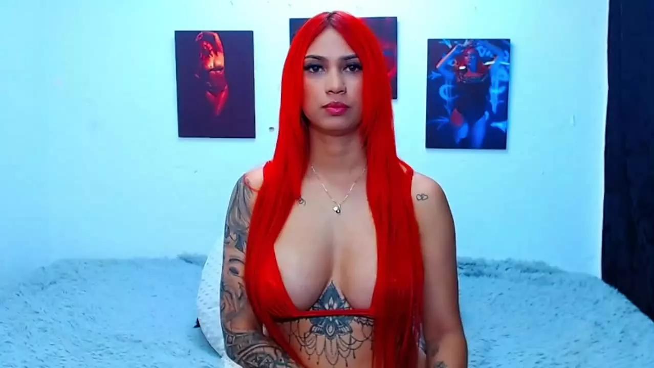 Nathalyfox1 on Streamray 