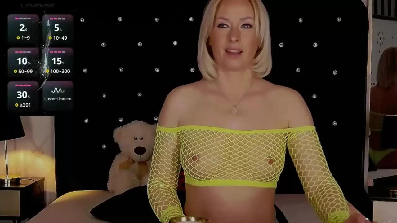 OliviaShaw on Streamray 