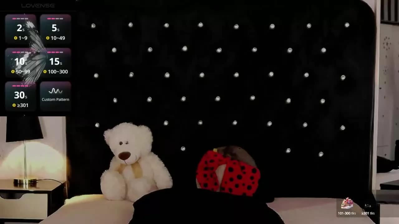 OliviaShaw on Streamray 
