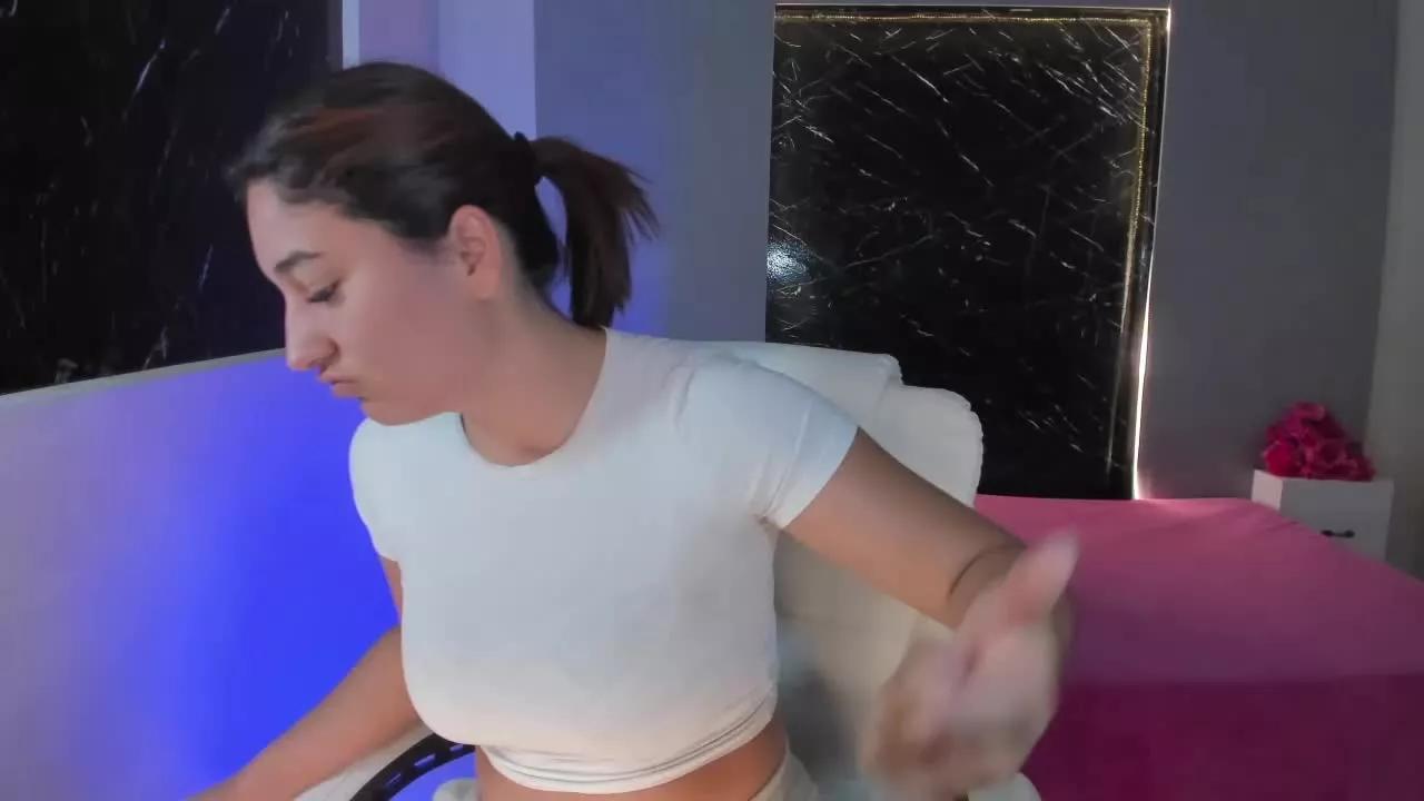ScarlettWet9 on Streamray 