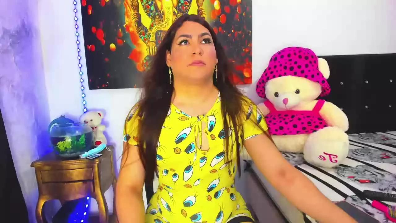 ShanellCTS on Streamray 