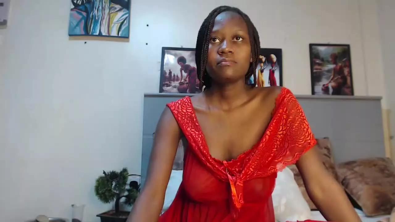 SmileyLuna on Streamray 