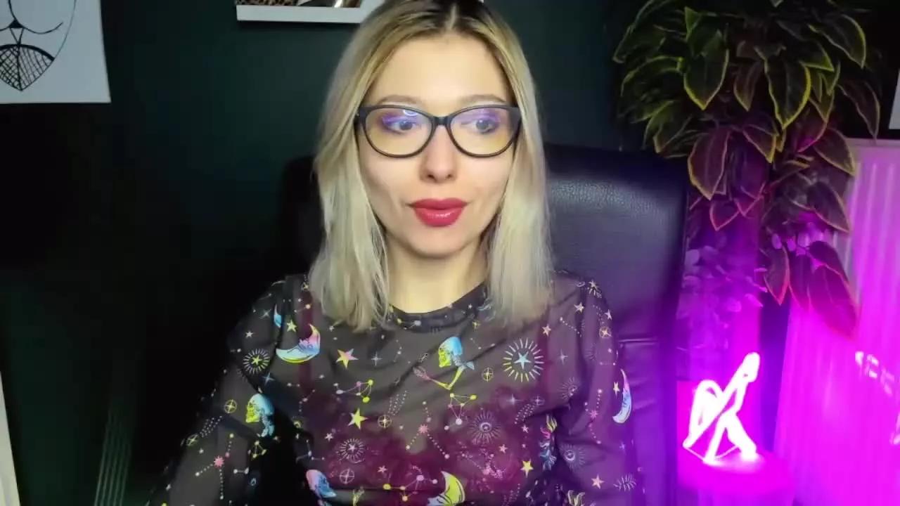 tasty_Heidi on Streamray 