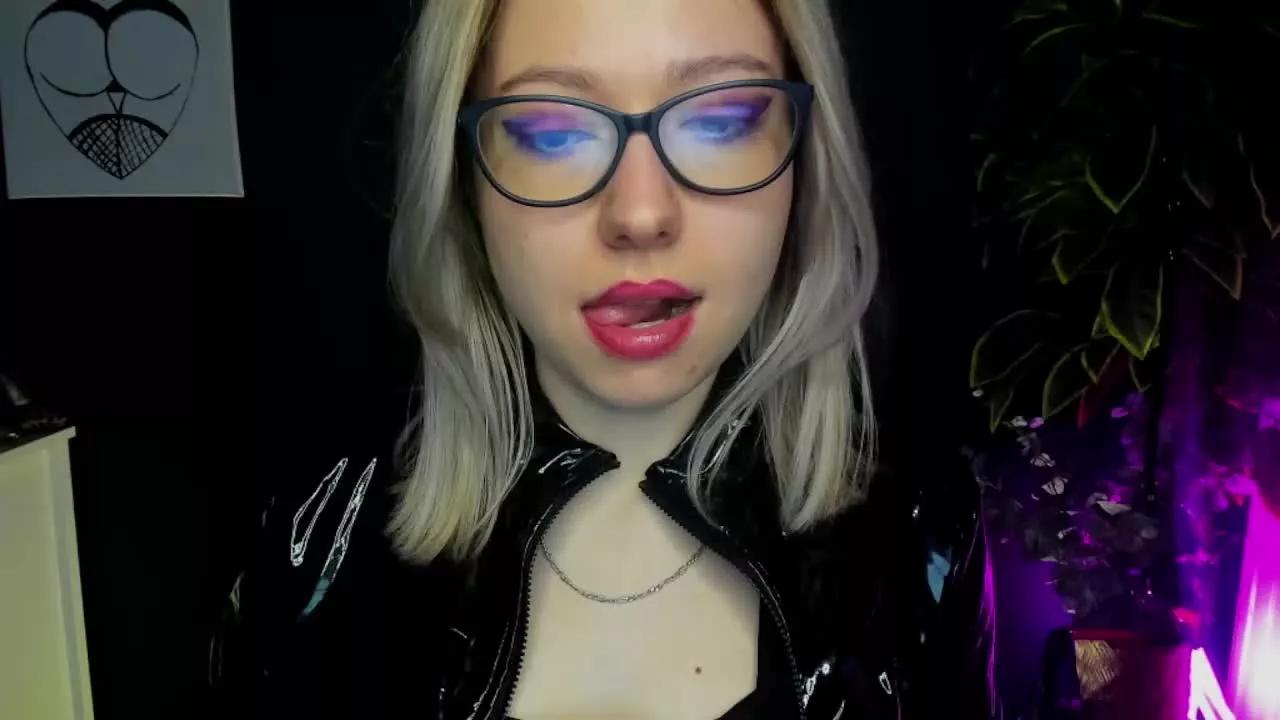 tasty_Heidi on Streamray 