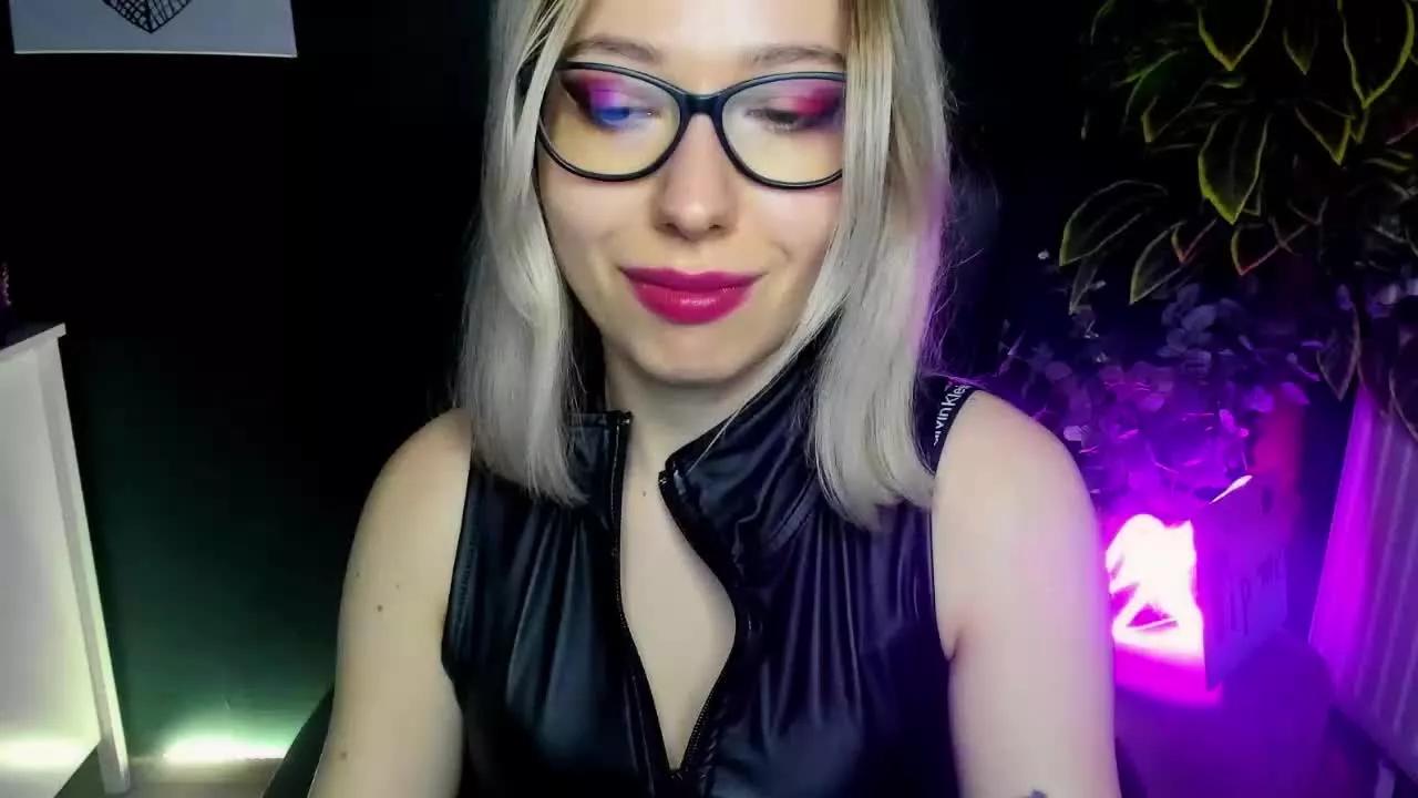 tasty_Heidi on Streamray 
