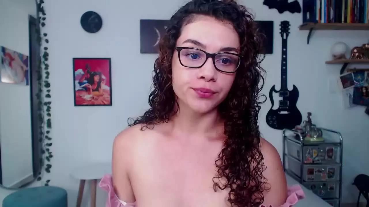 TinnyFoxxy on Streamray 