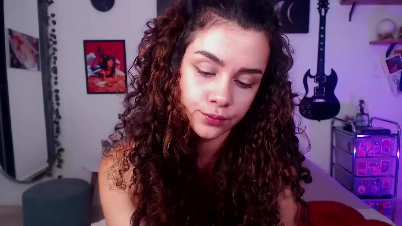 TinnyFoxxy on Streamray 