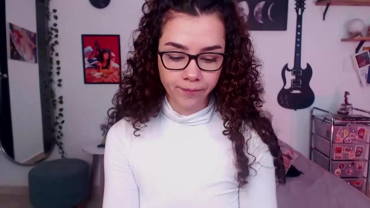 TinnyFoxxy on Streamray 