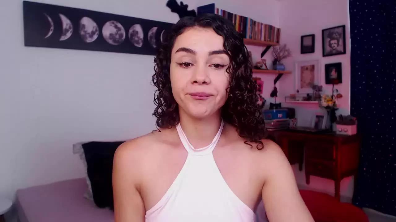 TinnyFoxxy on Streamray 