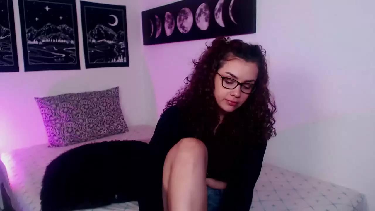 TinnyFoxxy on Streamray 