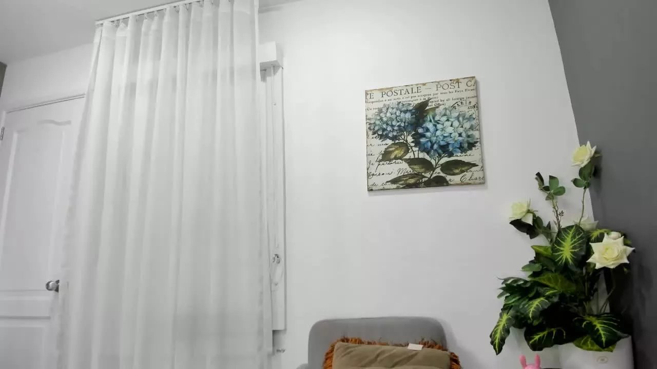 Offline VeraBlazze on Streamray