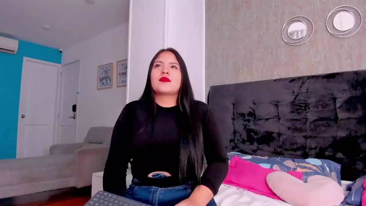 Offline VeraBlazze on Streamray