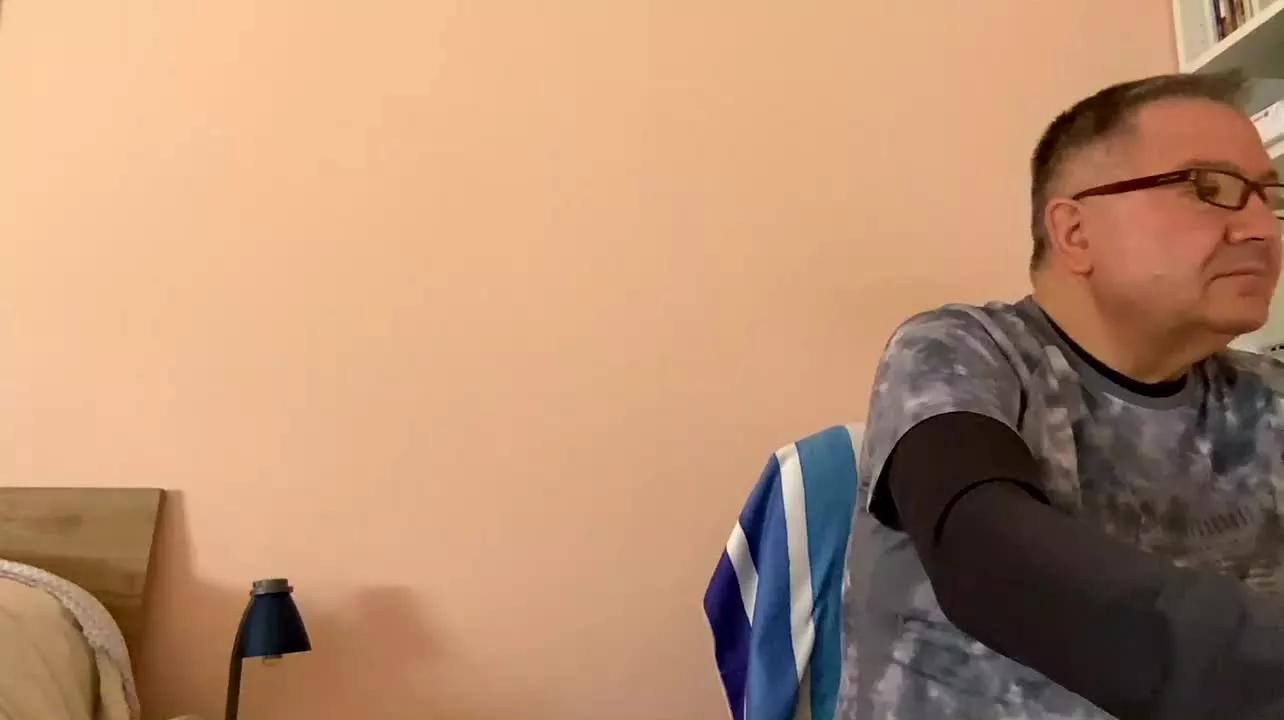 YOU6me on Streamray 