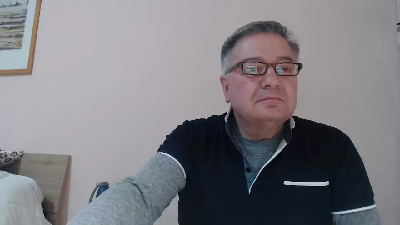 YOU6me on Streamray 