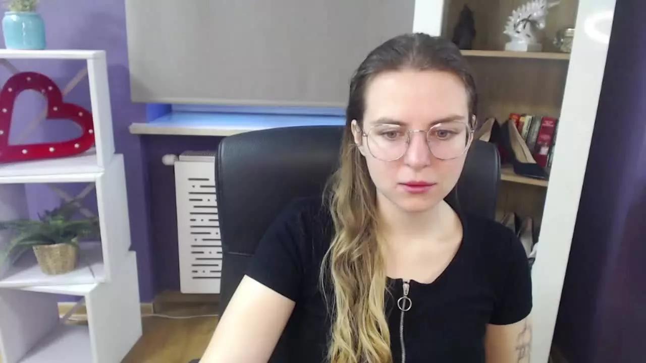 Zoeyx4u on Streamray 