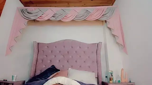 Freechat _Abby_white_ on StripChat