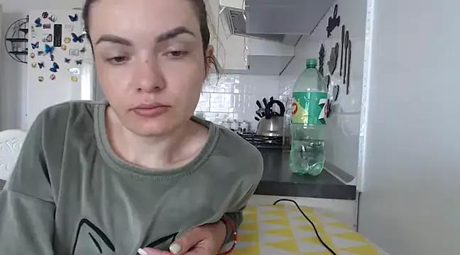 _JustmeHere_ on StripChat 