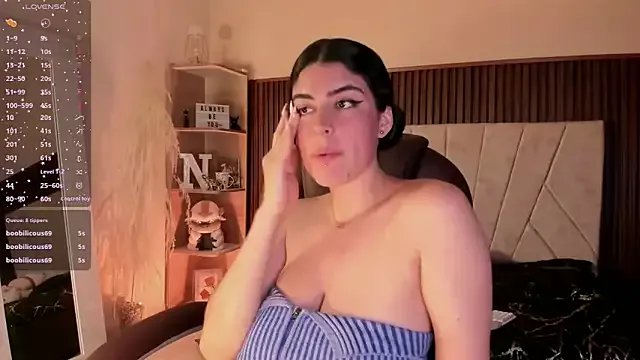 Freechat _Niah_ on StripChat