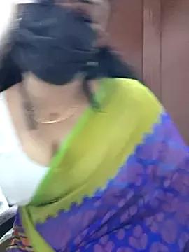 Aadhini99 on StripChat 