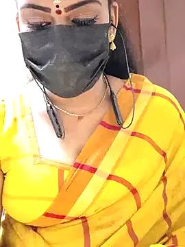 Aadhini99 on StripChat 
