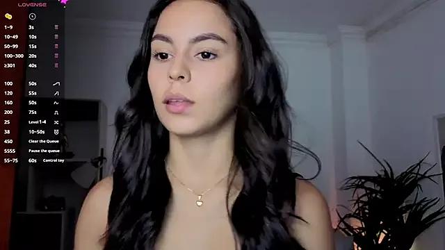 Aleejaa__ on StripChat 