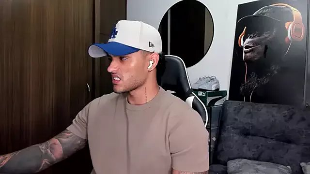 Freechat Alessandro_Vanni on StripChat