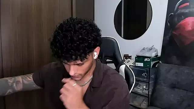 Freechat Alessandro_Vanni on StripChat