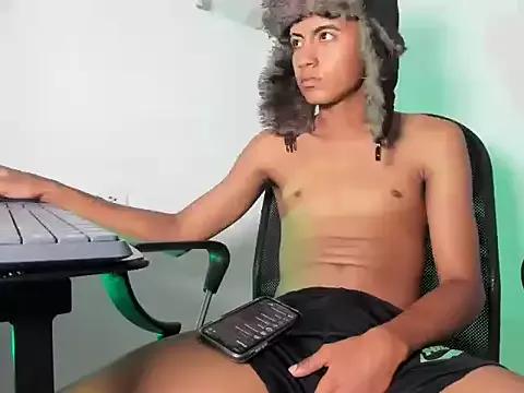 AlluringAngel01 on StripChat 