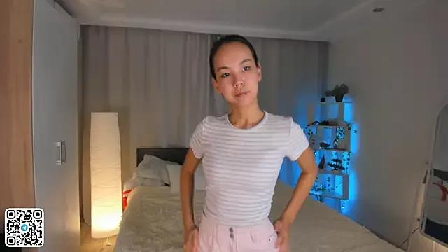 AlodiaAxley on StripChat 