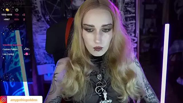 amywhitenessxx on StripChat 