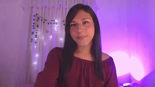 AndreaaFoxx on StripChat 