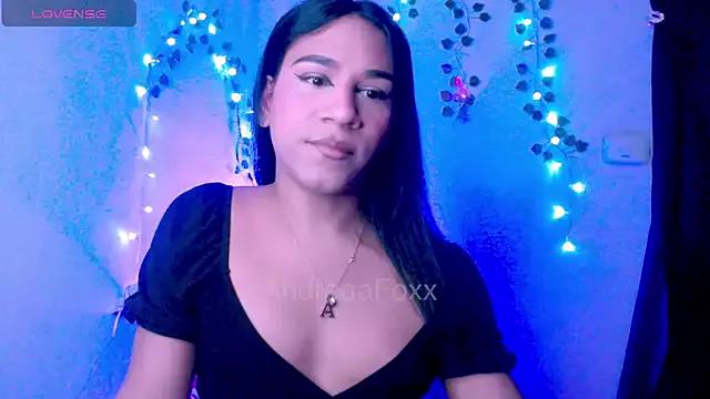 AndreaaFoxx on StripChat 