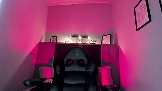 Angel4__ on StripChat 