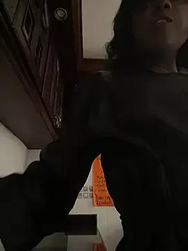 AnnieCaster on StripChat 