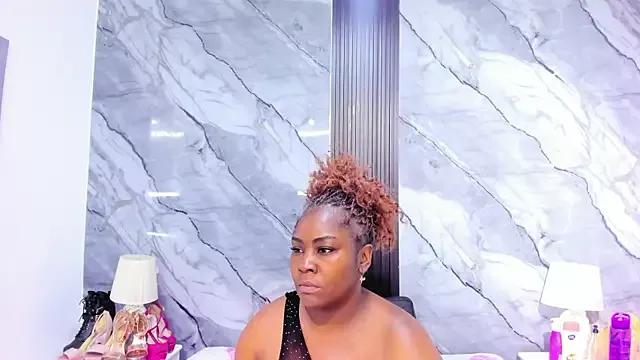 AnnyMyerss on StripChat 