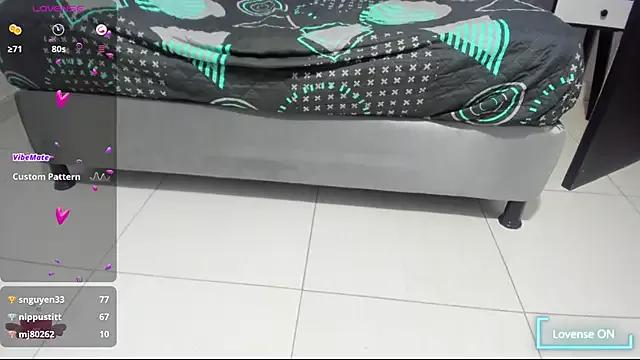 Ariel_star1 on StripChat 
