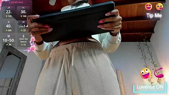 Freechat AshleyHill2 on StripChat