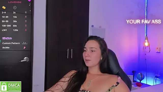 Freechat ava_blue on StripChat