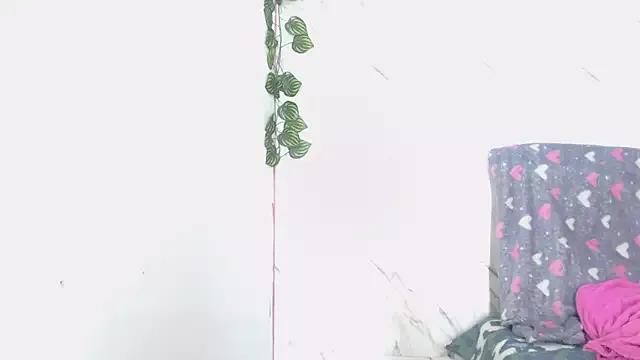 Freechat avaleri_cherry on StripChat