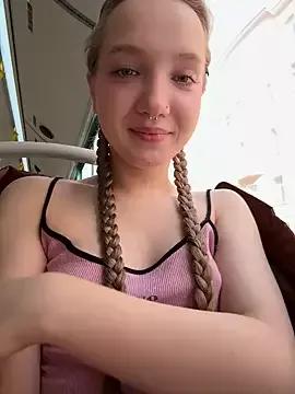 bambi_lu on StripChat 