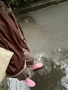 Freechat bambi_lu on StripChat