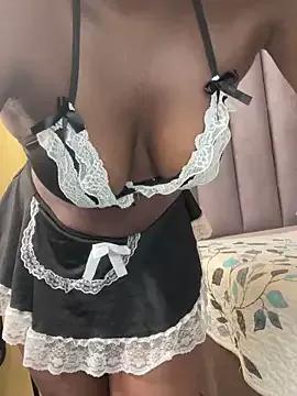 BigRound-Bootayy on StripChat 