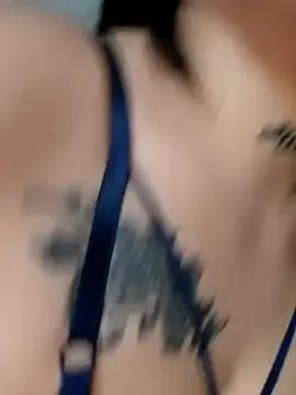 Freechat BigTits_Kitty on StripChat