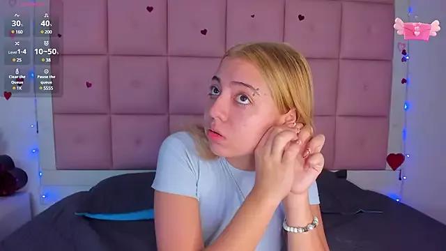 Bonni_Lohans on StripChat 