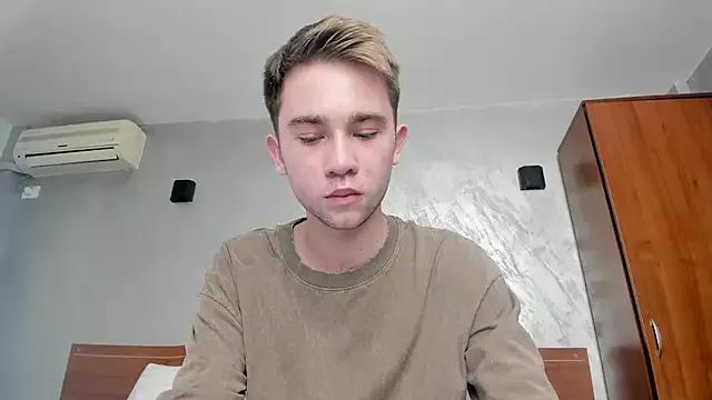 Boris_beautifulass on StripChat 