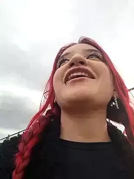 caroline- on StripChat 