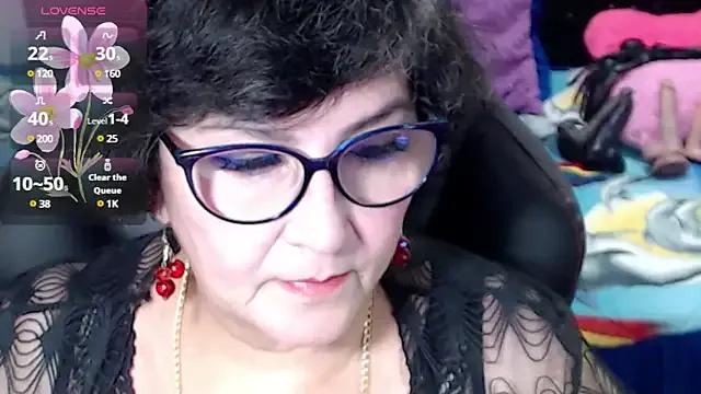 Freechat cataleya_mom on StripChat