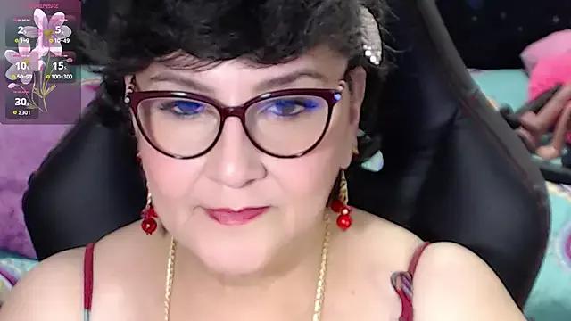 Freechat cataleya_mom on StripChat