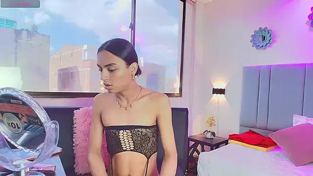 Freechat Chloe_Cherry21 on StripChat