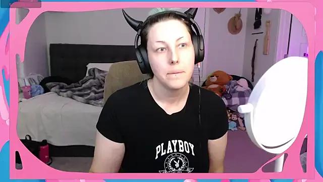 Freechat CirqueNoirBlu on StripChat